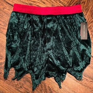 NWT Max Deco Elf Boxers - Size Medium